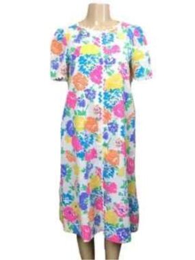 Chika vintage Floral Patterned Dress size medium